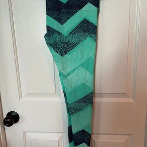 LuLaRoe - Chevron Patterned Leggings
